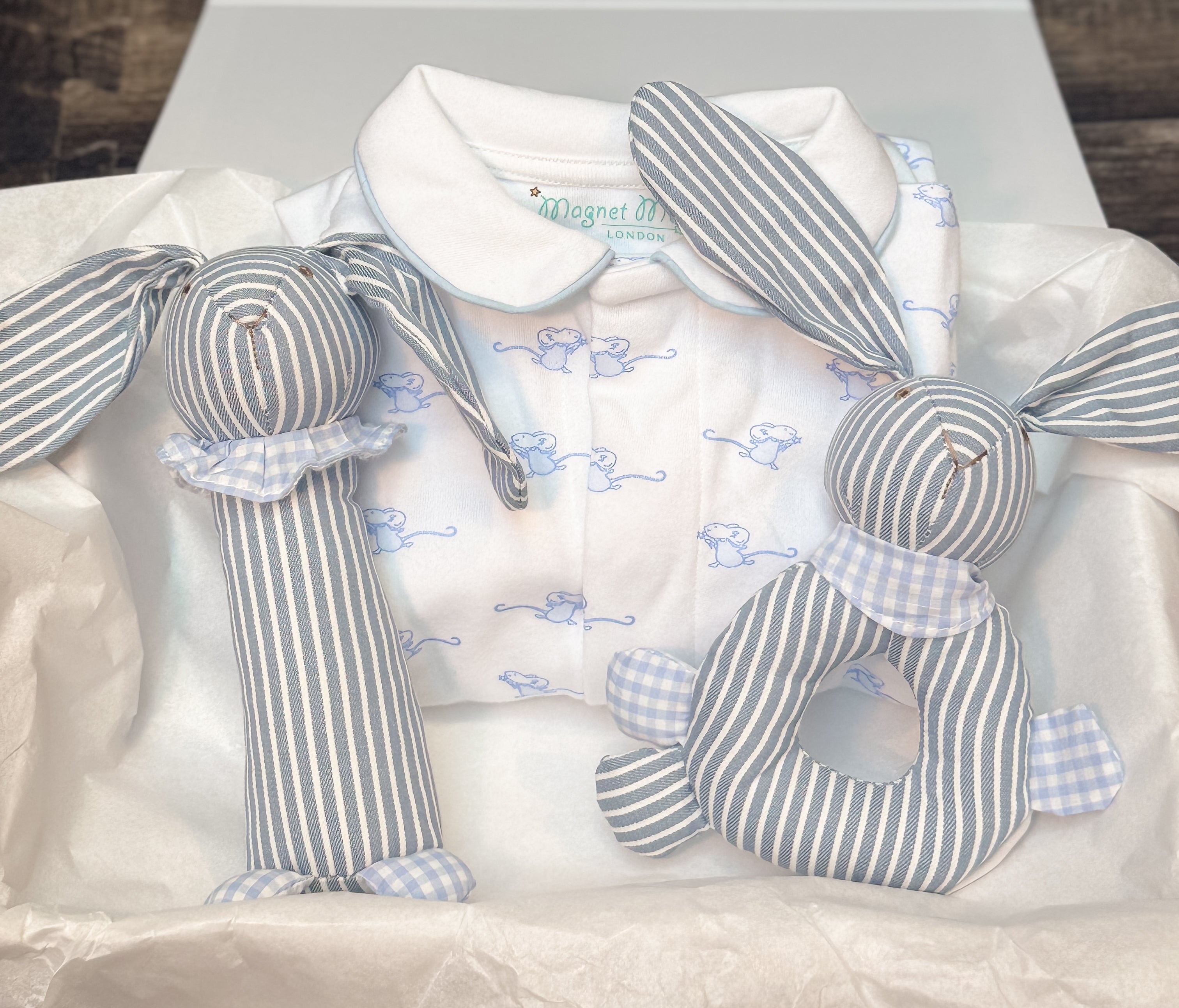 Luxury Baby Gift Box – Magnet Mouse Onesie & Blue Bunny Rattles
