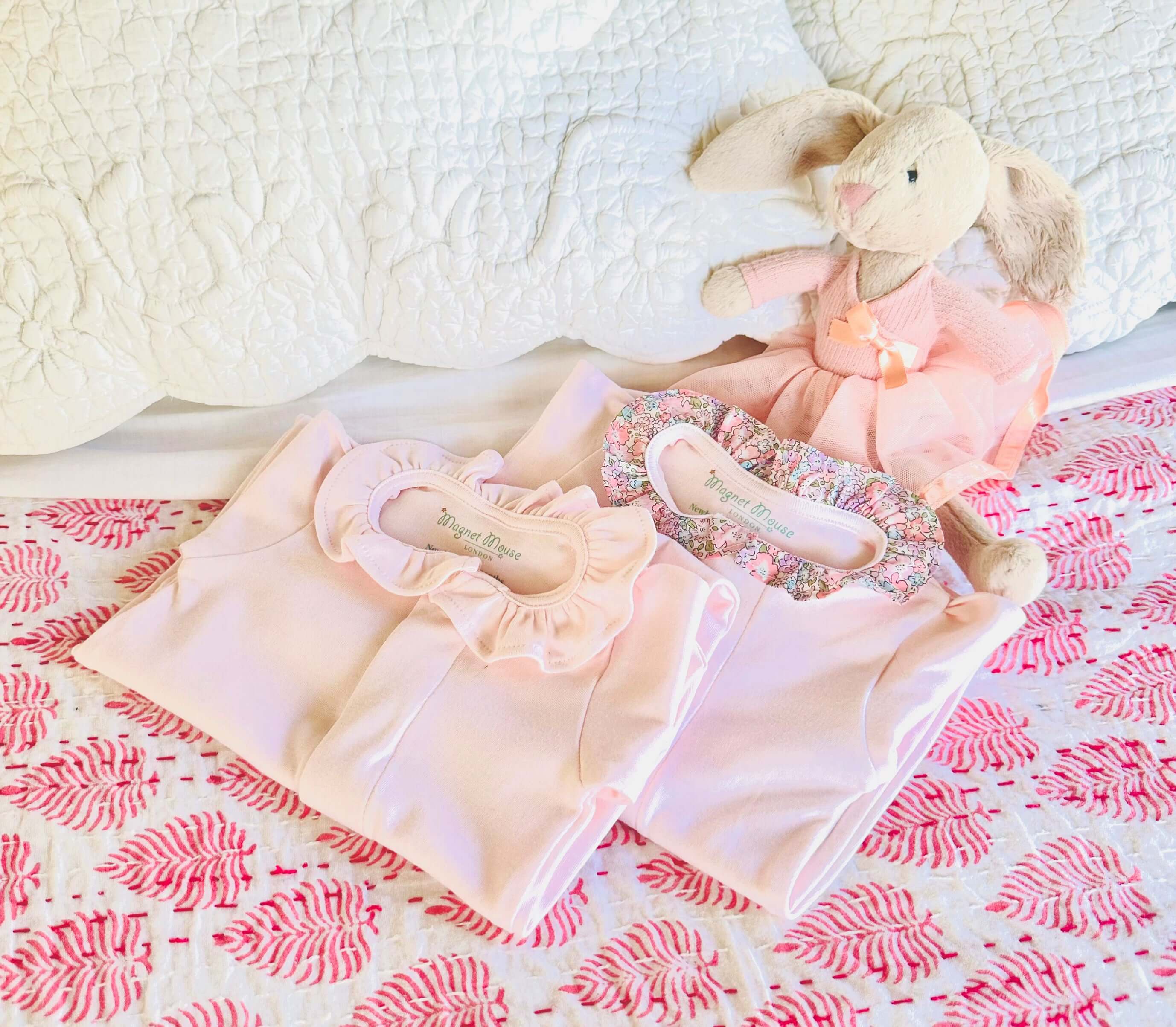 Luxury Mummy & Baby Gift Box – Magnet Mouse Onesie, Pink Bunny Rattles & Mum Relaxation Soak