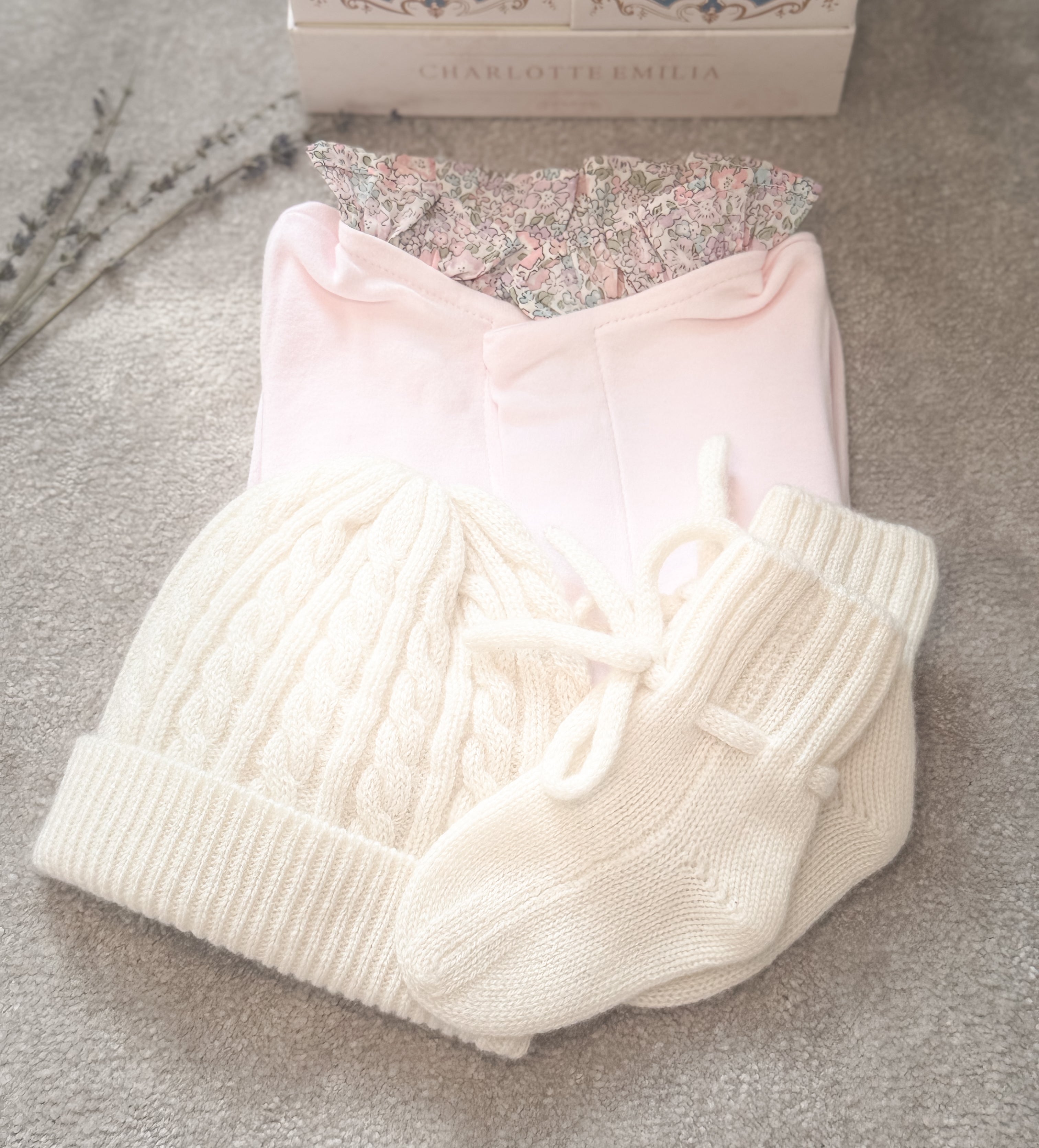 Camilia Luxury Baby Girl Gift Set newborn gift box UK